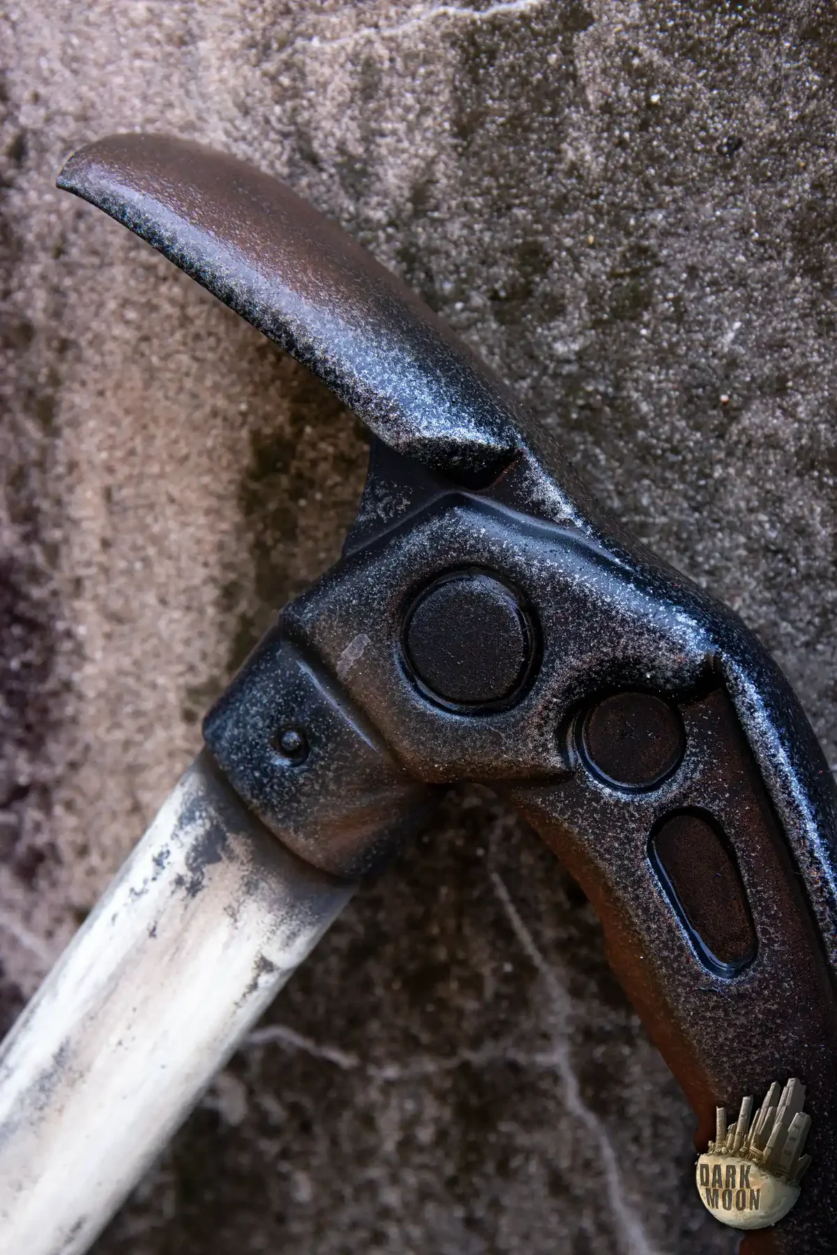 Ice Axe Ivory White - Image 2